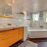 Busch Semesterbostad